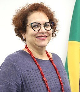 ANA PATRICIA DE PAULA