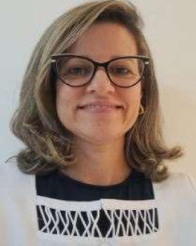 ROBERTA MENDONÇA VIANA