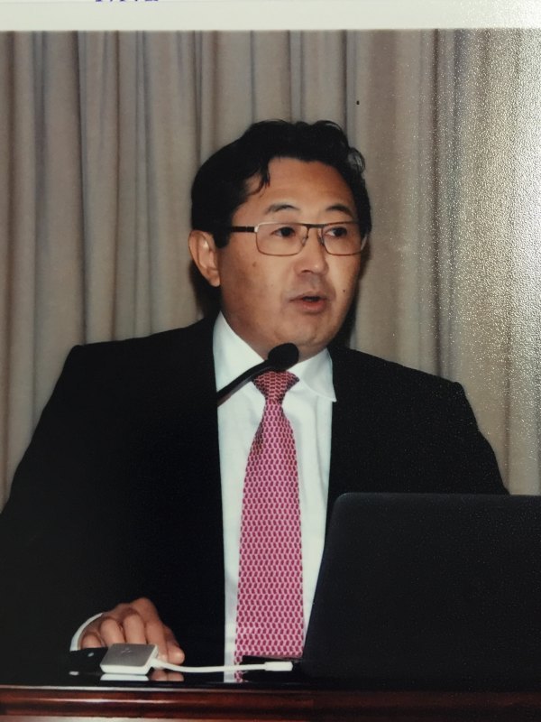 EDUARDO AKAISHI