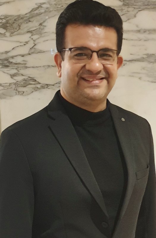 VINEET GAUHAR